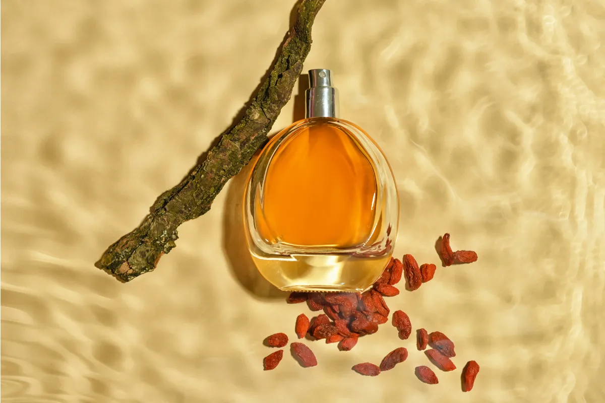 بهترین عطر چوبی مردانه